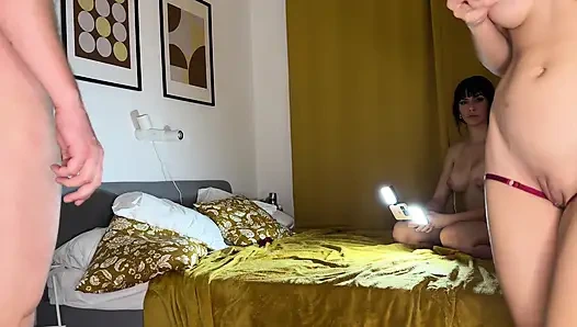 Cewek perancis ini dientot habis-habisan di balik layar