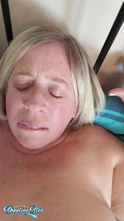 Vibrador, Edging e Foda Nojenta com o Vizinho