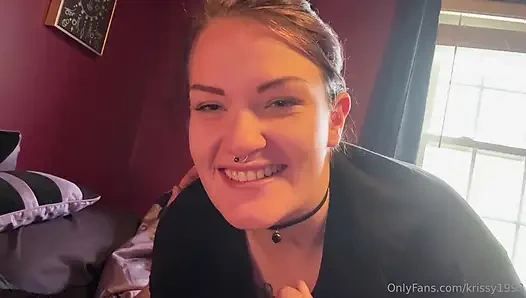 Моя жена Krissy делает мне минет