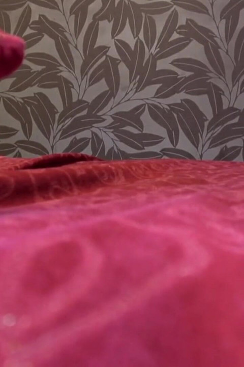Idol Faced Beauty Gives a Deep Blowjob and Turns the Moment Into an Intense Private Session