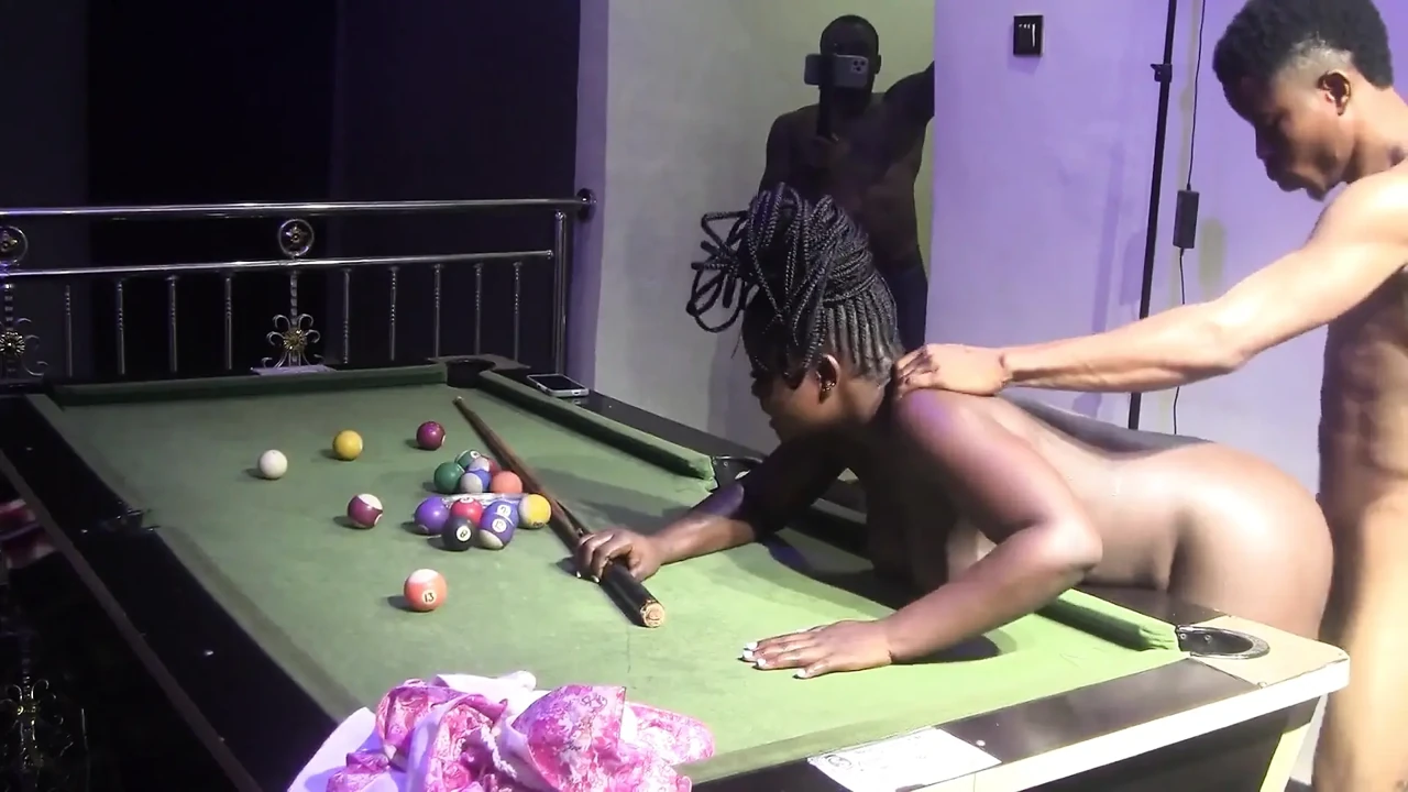 Homemade Amateur Sex by the Snooker