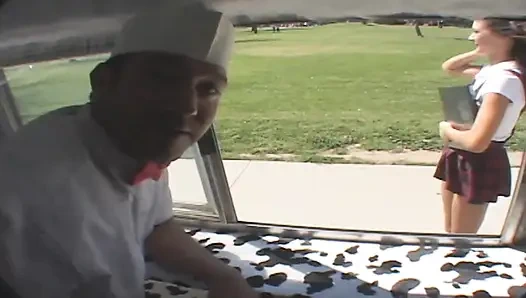 Harte verdammte möse nasses teen-schlampen-fickloch sieht voll mit abspritzen gut aus