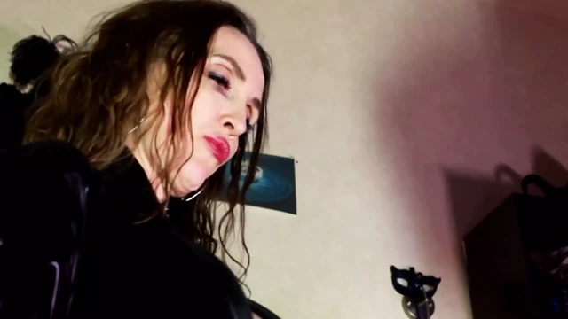 Mistress Eva Latex Femdom Goddess Solo