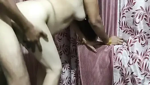 Desi Kız Arkadaşı Ki Chudai