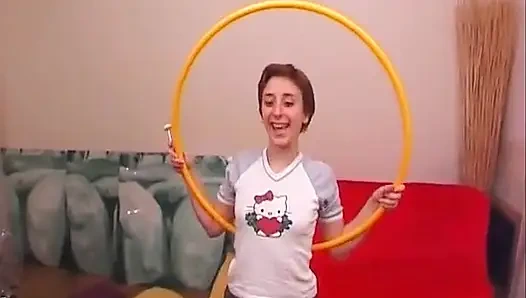 Fransa'dan pirsingli amcıklı genç kız herkesi boşaltabilir