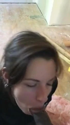 Hot white girl blows the carpenter