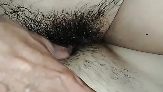Cewek itu sempat orgasme