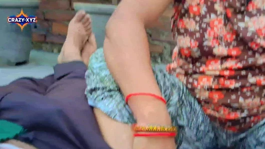 Hintli kız arkadaş sıkı amcık sert sikişiyor xxx video - Hintli kız arkadaş sert seks videosu