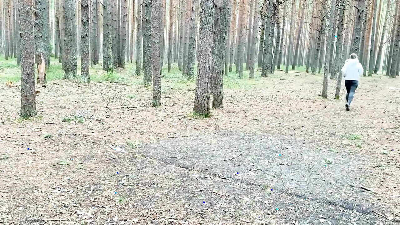 Freeze Time Woods Creepy Soused Freezes roztomilý běžec