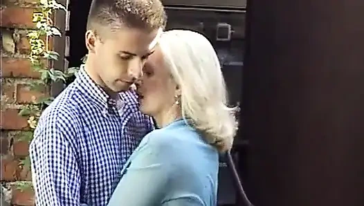 Produksi Jessica Rizzo Il prete e la peccatrice