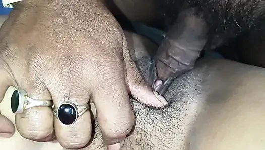 Baldızımı ilk kez yatak odasında siktim