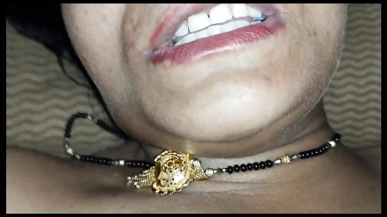 Desi Radha Bhabhi jebe se sa susjedom