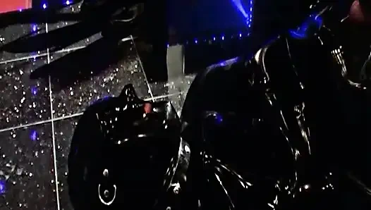 Kauçuk köle için kötü soğuk su tedavisi