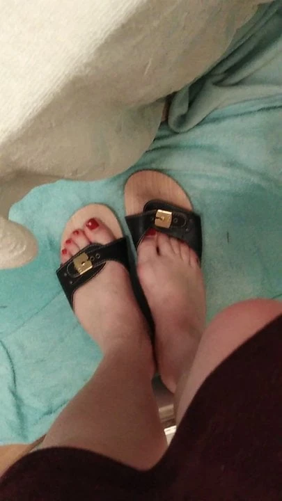 Dr.scholl clogs shower
