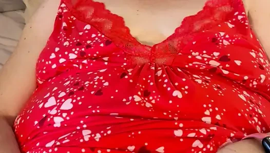 Naomi rates a sex toy