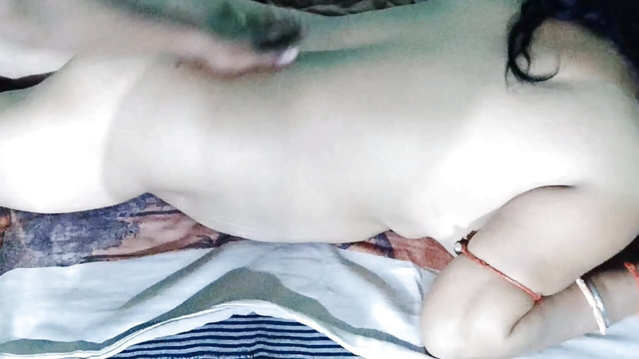 Hot DESI Oil massage Full Nude Hindi Audio