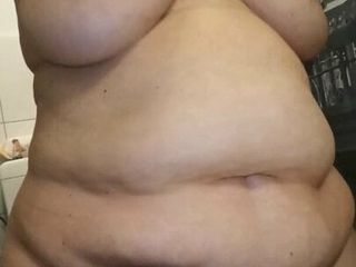 Fat wifes Hot tits and gig belly