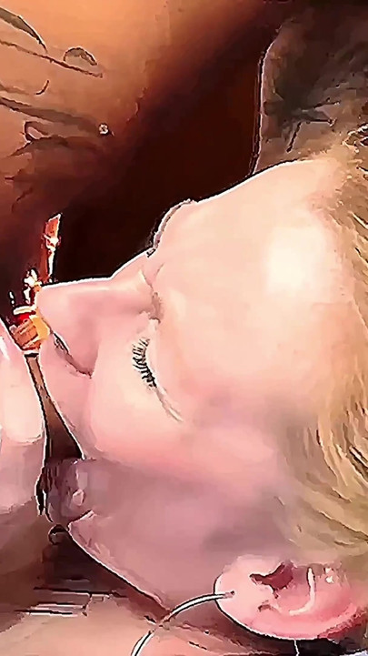 「Slutty Britt Loves To Gag On BBC」の重要な瞬間