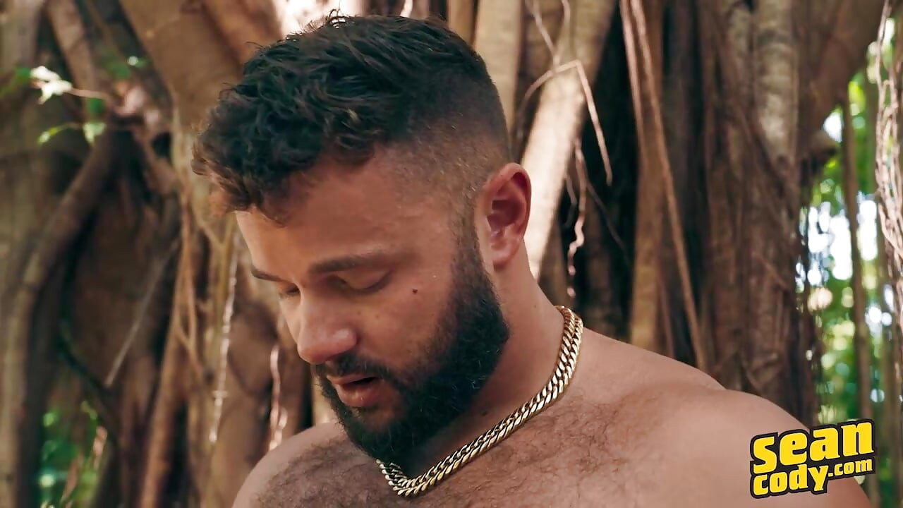 SEAN CODY - Holden’s Dream Comes True As He Gets Spit-Roasted In The Woods And Takes Three Loads On His Face