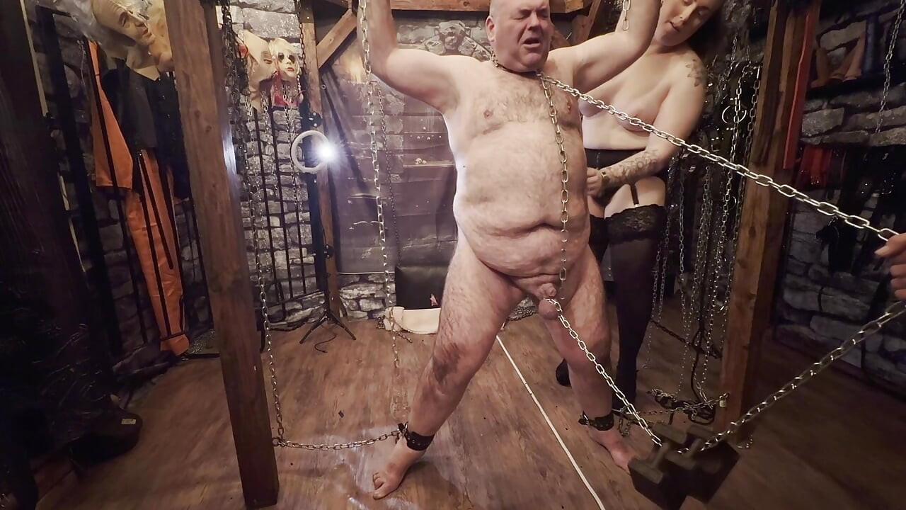 ตอนที่ 1: - Domina Satana สอนนายหญิง Frankie กับ BooBoo