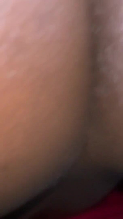 オイリーエボニーグラインドセッション ゆっくり濡れたクローズアップアクション | クリップ 1