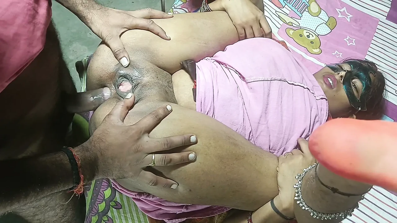 Ass fucked bhabhi brother-in-law ke cock se mast ass fucking missionary style in Hindi audio