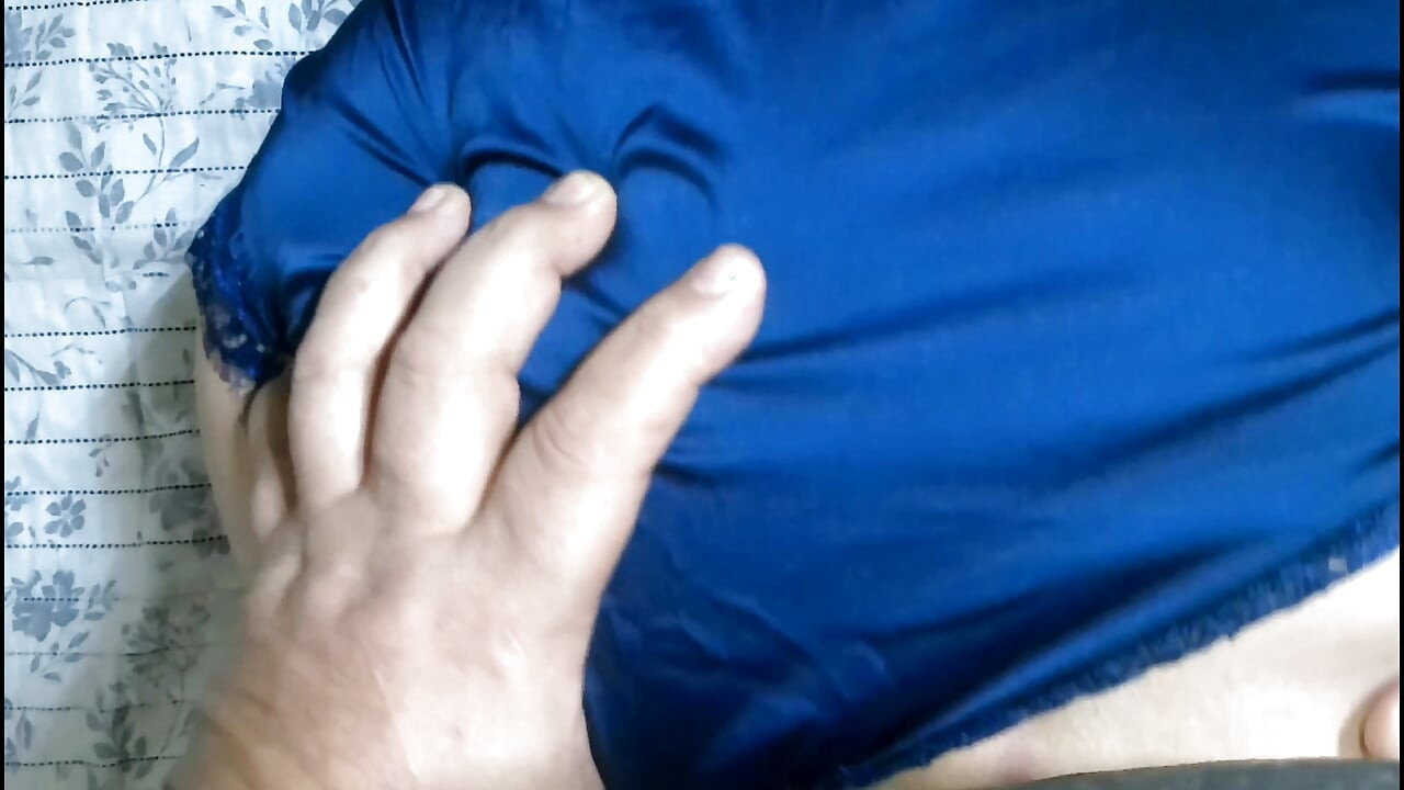 Pravi par baka i deda imaju noć strasti i zavođenja