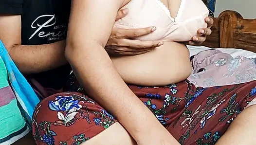 Married stepsister Nadiya fucking with her lover in doggy style