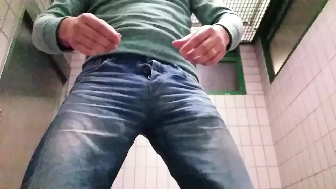 Dropping cum in slow motion cock ring in wc ruined orgasm full sperma