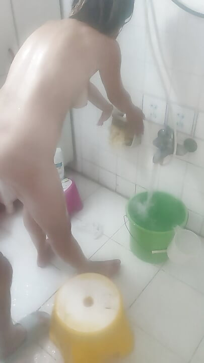 Seks u kupaonici je nevjerojatan za turske parove.