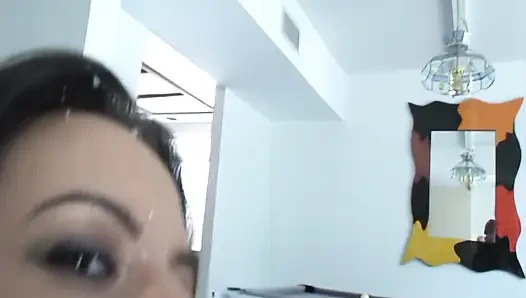 Мощная задница