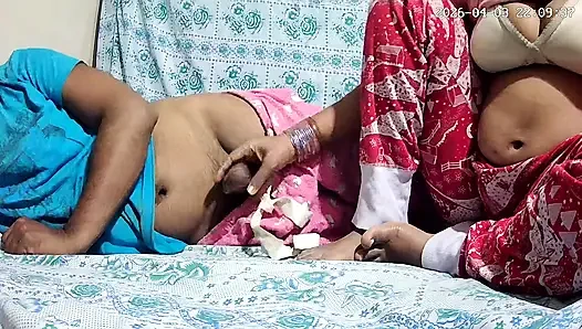 Seks dokter dan perawat India 29765