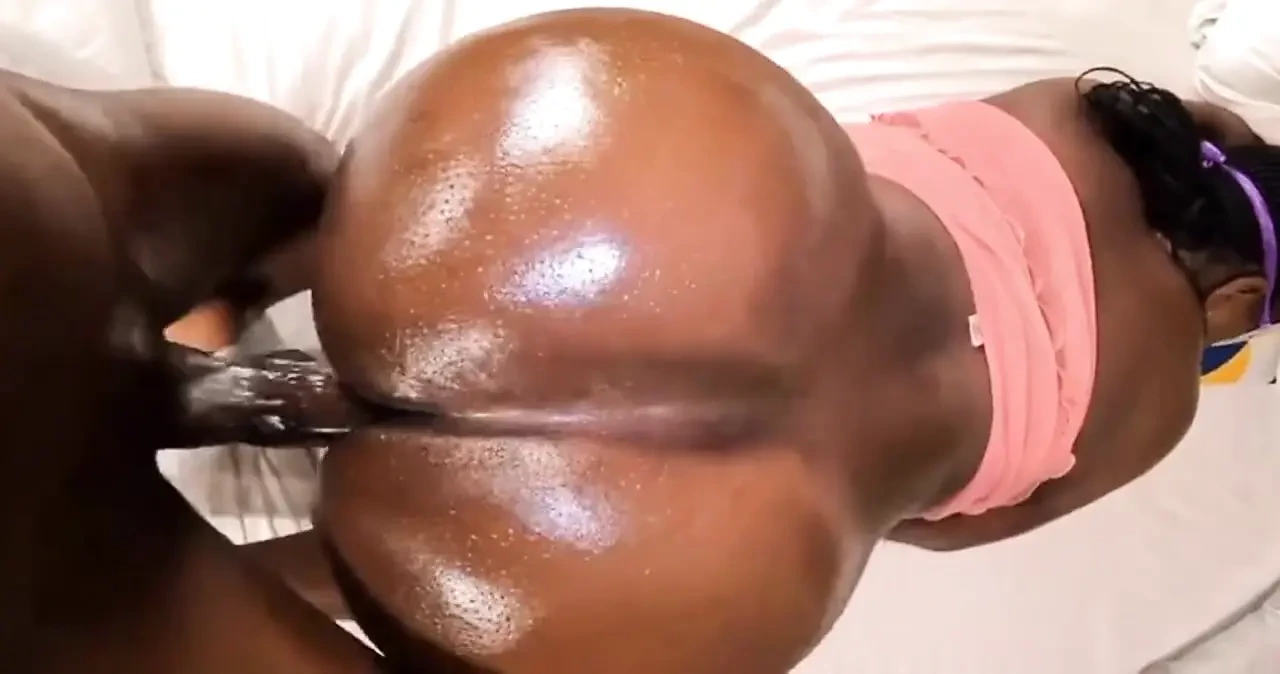 Big dick deep in the ass of stepmom taboo while daddy is not around compilation