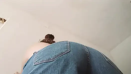 Big Natural Tits Chubby Girl Farting Above You in Jeans