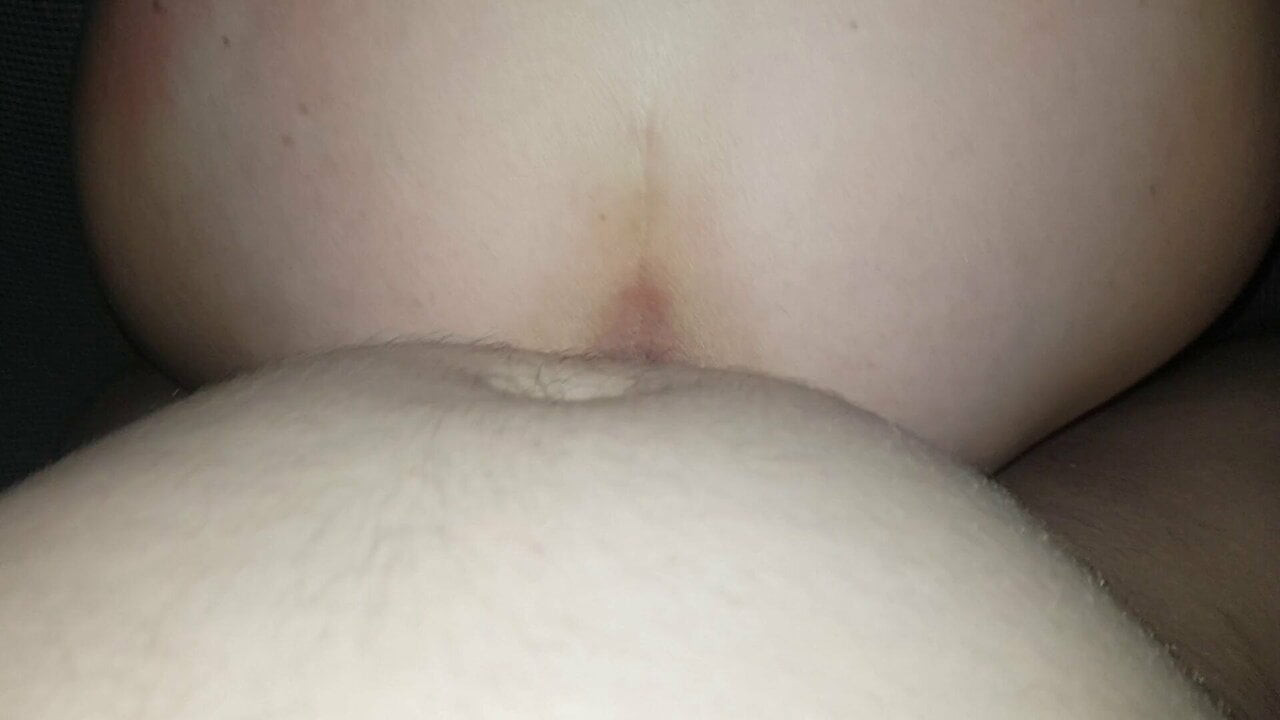 I fuck my wife doggystyle