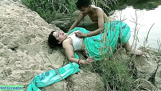 Tante hot ngentot sama cowok 18 tahun!! Video viral pasangan india lagi asik di luar ruangan