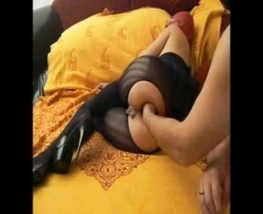 Fetish masked amateur anal fisting