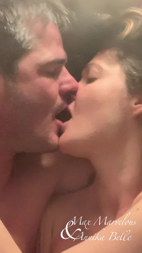 Hot sensual kissing to start the heat