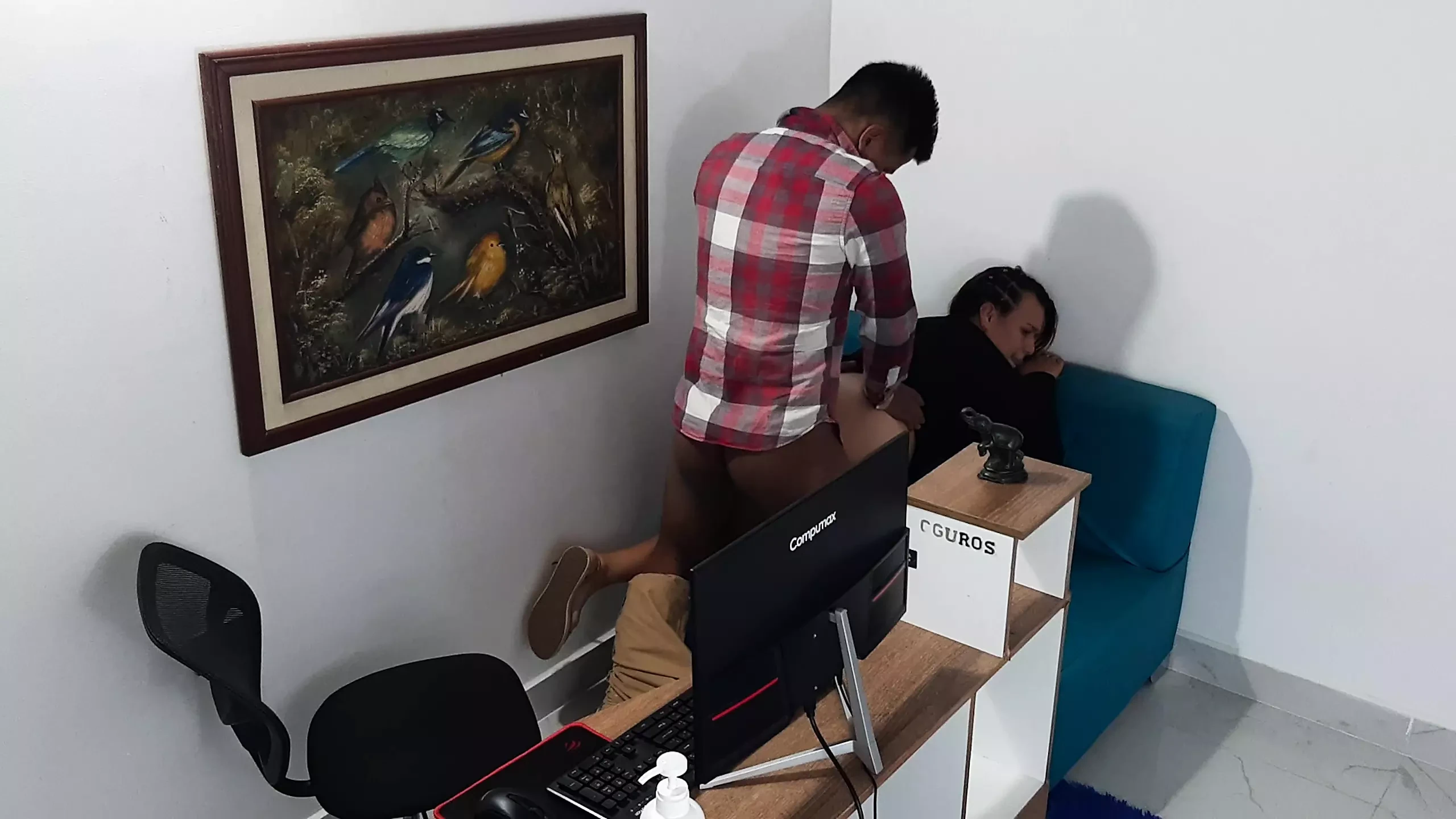 Follando el coño de la cachonda de mi hermanastra