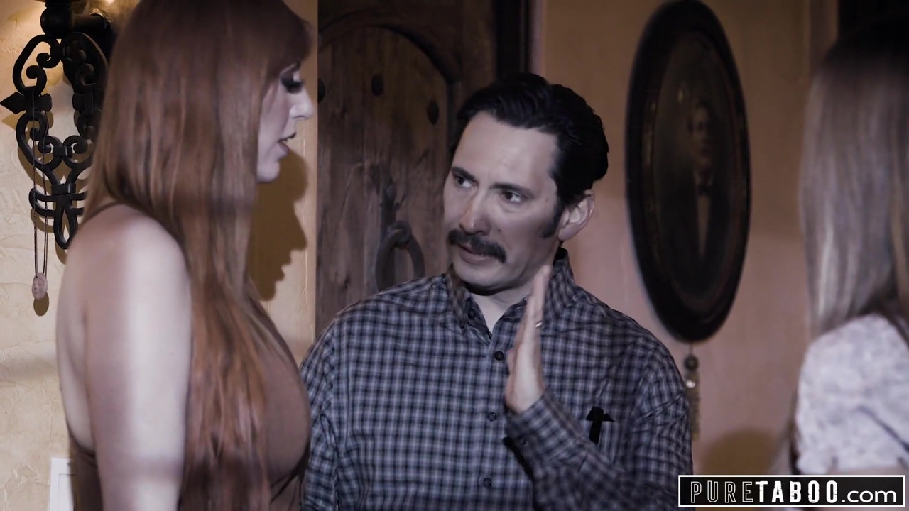 欲求不満のカップルはベビーシッターとセックスしたい