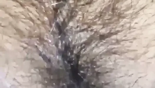 Hintli evli kadın odada sert sikişiyor ve amına boşalıyor desi ladaki ko choda aur uski choot me malai nikal di