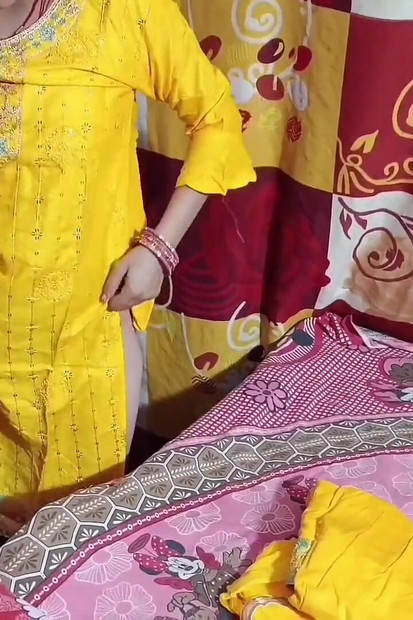 Desi bhabhi seks gndi bat ke sath hindi diyo