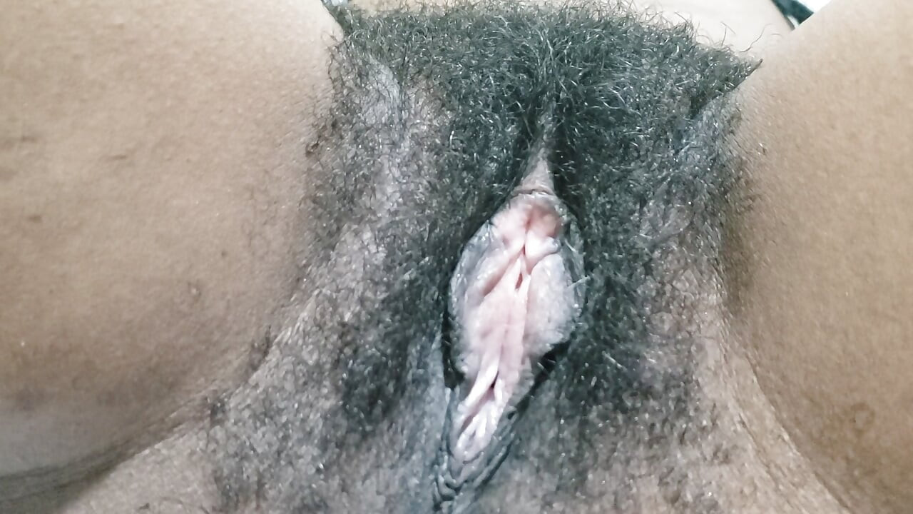 Seductive With Hot Pink Hairy Pussy MILF in HD