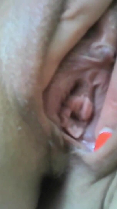 BDSM HAIR BRUSH SPANKING PEE LIVE SESSION PART. 5 | Clip 2