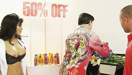 Gemma Massey в удивительном сексе вчетвером