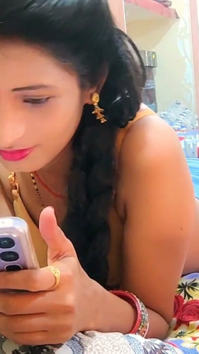 Indian desi bhabhi ke sath geme khel liya sex video hindi audio | Clip 2