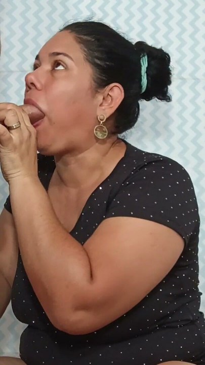 Wife Sucker Deep Throat | Clip 2