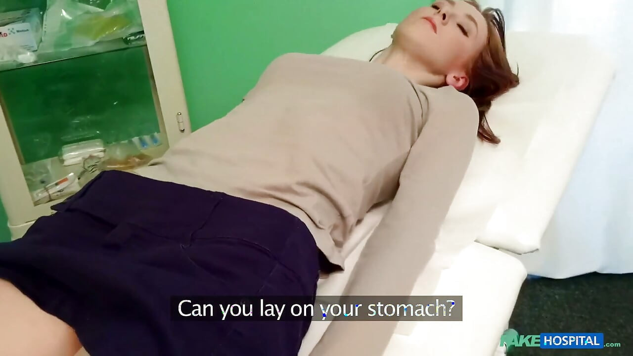 Fake Hospital - memek sempit pasien nakal ini dipijat dengan minyak dan dientot habis-habisan sama kontol besar dokter