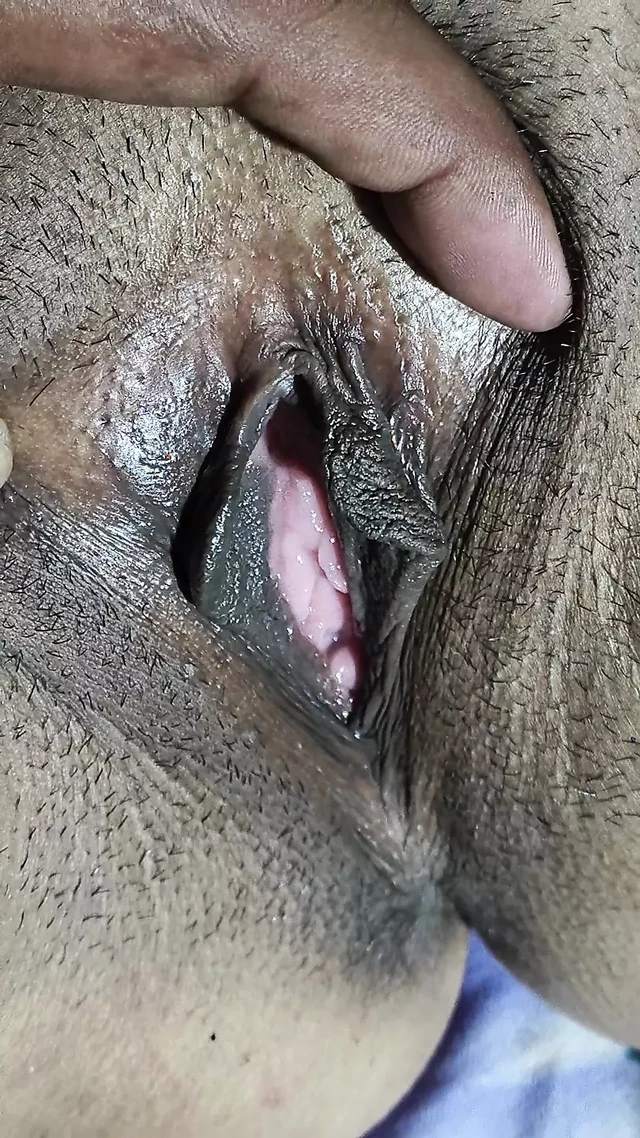 Land in stepsister&#039;s mouth