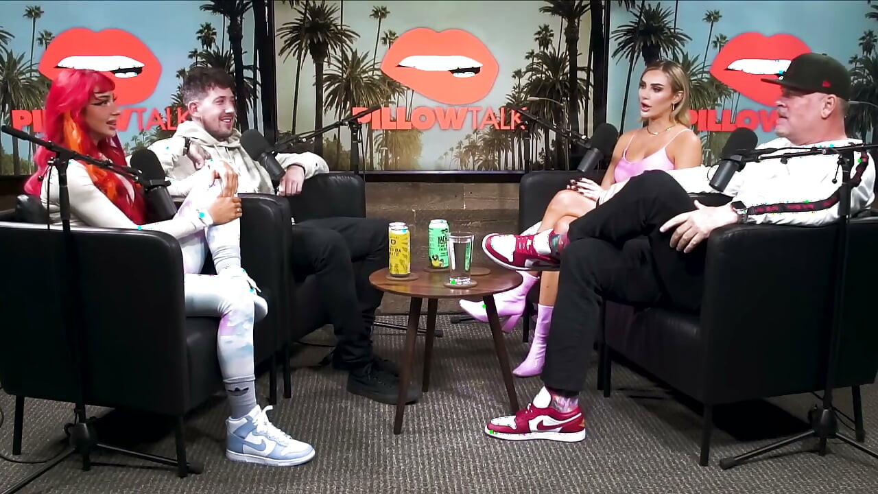 Kenzie Anne Loses P＊rn Virginity to Tyga